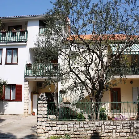 Serge 3 Apartament